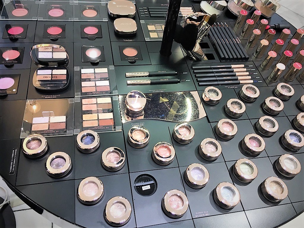 コスメショッピングツアー1 神奈川 横浜 16タイプパーソナルカラー診断 顔タイプオンライン診断 骨格分析スタイル診断